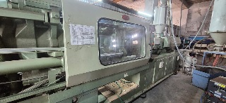 Nissei 600 Ton Injection Moulding Machine -1
